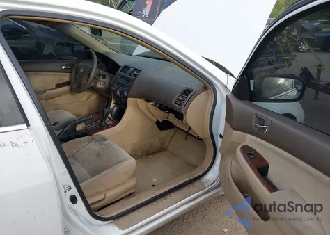 2007 Honda Accord 2.4 Ex from USA, damaged, VIN 1HGCM56747A195271